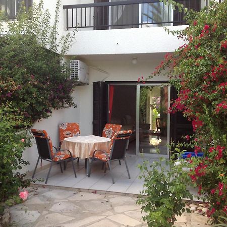 Paphos Townhouse Villa Eksteriør billede